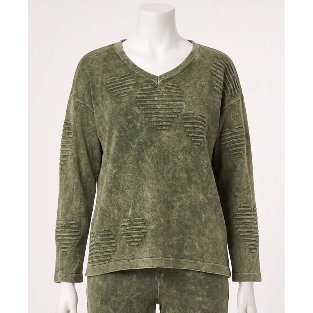 NEW ANGEL APPAREL v-neck heart sweater in army